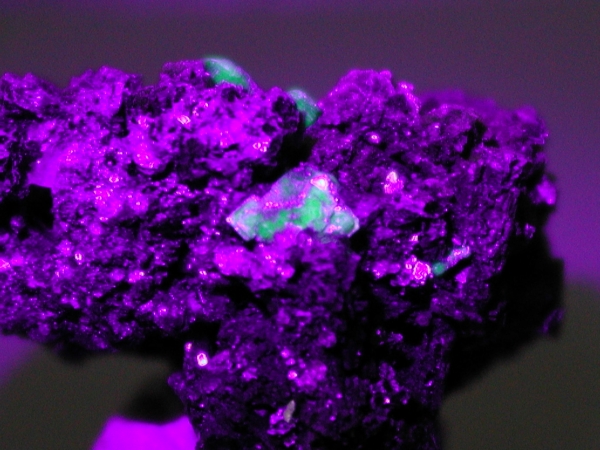 ӊDEzEIgD[iCgAutunite(4)