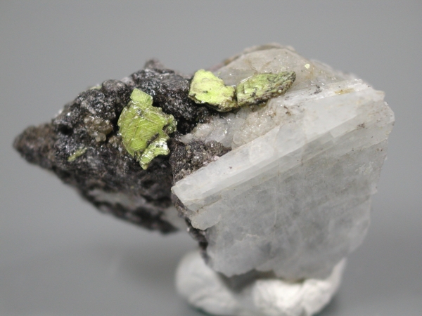 ӊDEzEIgD[iCgAutunite(8)