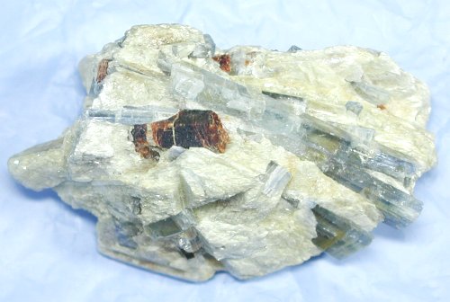 ������ �J�C���i�C�g�i�X�C�X�j